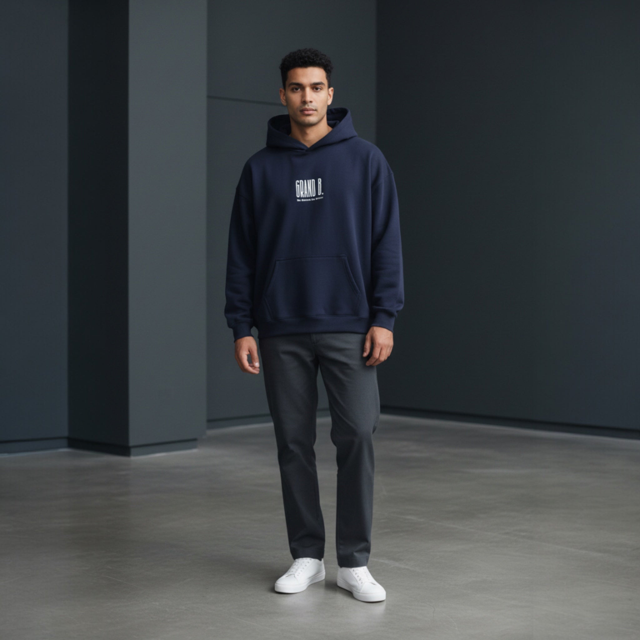 « Be Brave. » Oversize Fleeced Hoodie Navy Blue. - GRAND B